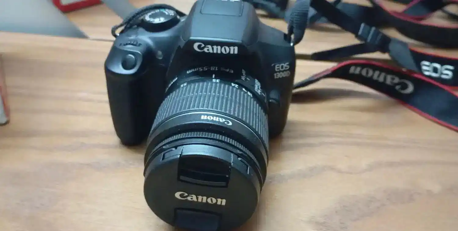 canon1300d کنون 1300D دست دو