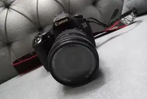 دوربین حرفه ای کانن 60d دست دوم