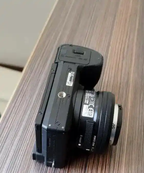 دوربین a6500 با لنز کیت ۱۶-۵۰ دست دو