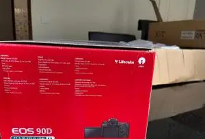 دوربی canon 90D دست دوم