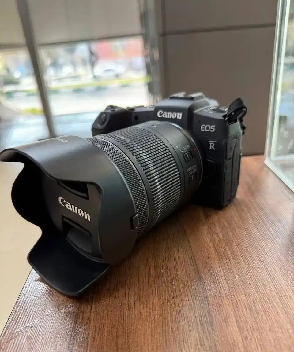 دوربین عکاسی و فیلمبرداری کانن مدل RP دست دو