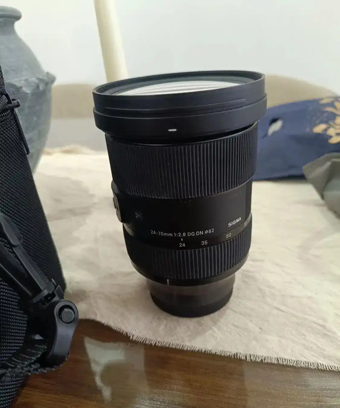 لنز سیگما 24-70 F2.8 برای سونی دست دو
