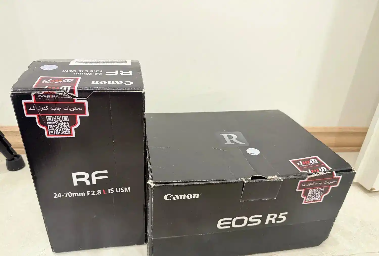 دوربین فوق حرفه ایcanon r5 body همراه لنز 24/70RF دست دو