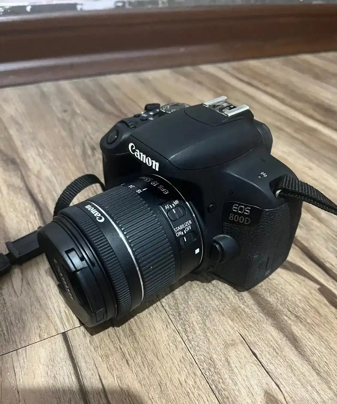 Canon 800d دست دو