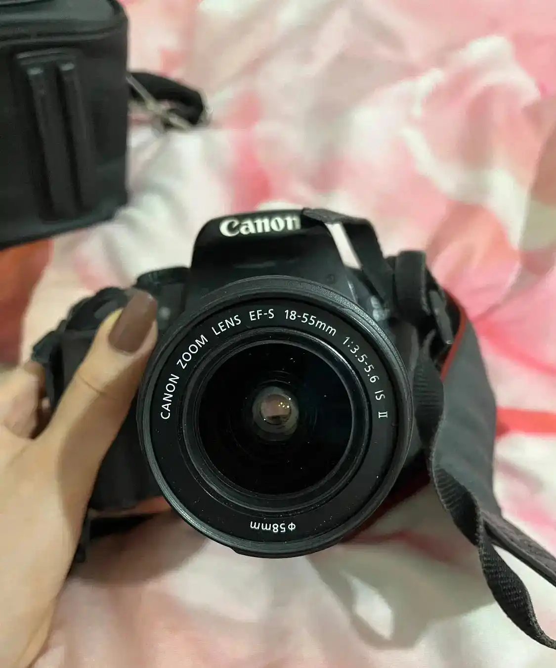 دوربین canon 650 D در حد نو دست دو