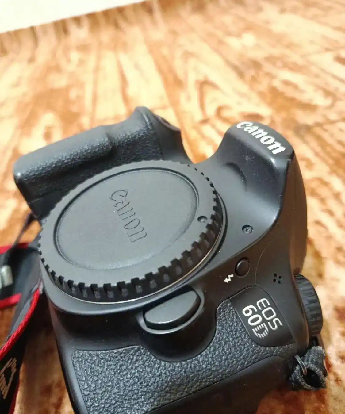 دوربینcanon60d کنون بسیار تمیز دست دو