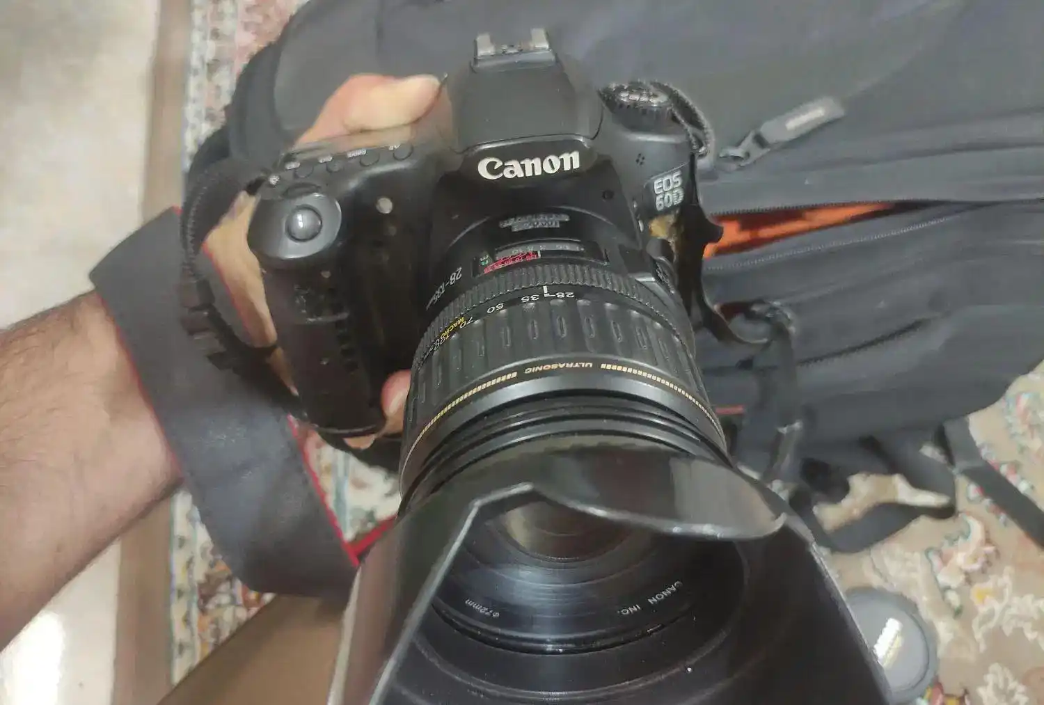 دوربین حرفه‌ای D60 canon دست دو