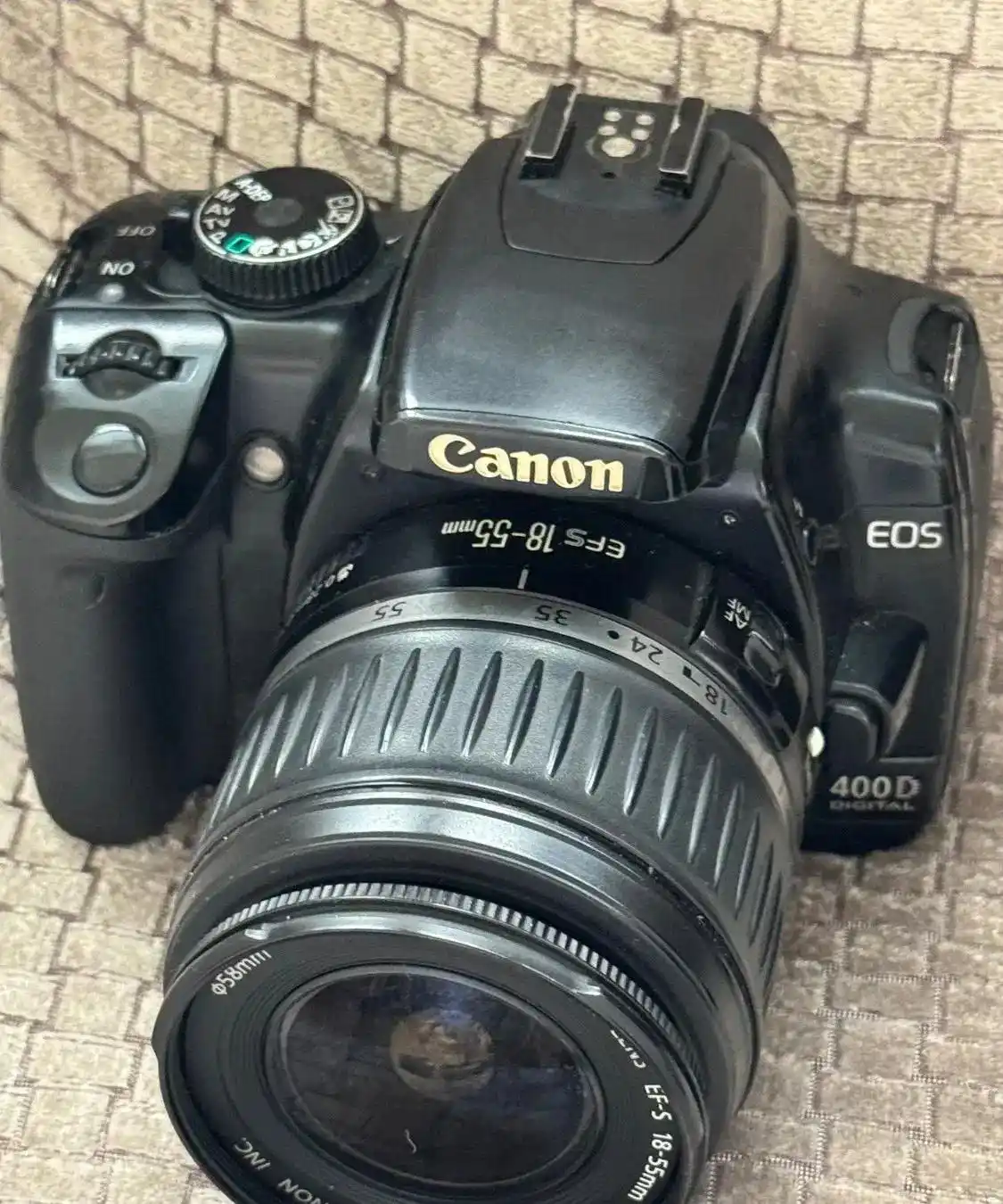 دوربین Conon EOS 400D با فیلتر اینفرار دست دو