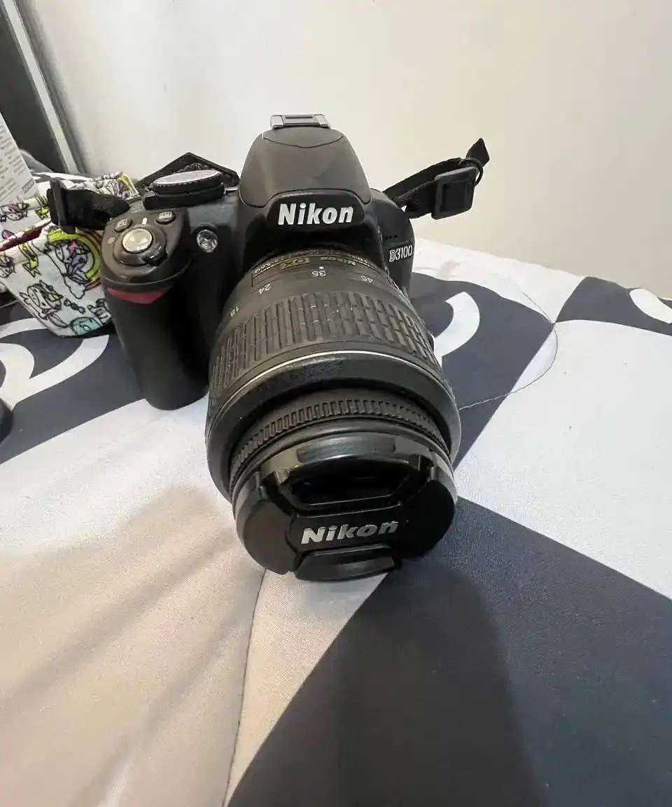 دوربین عکاسی حرفه ای nikon d3100 دست دو