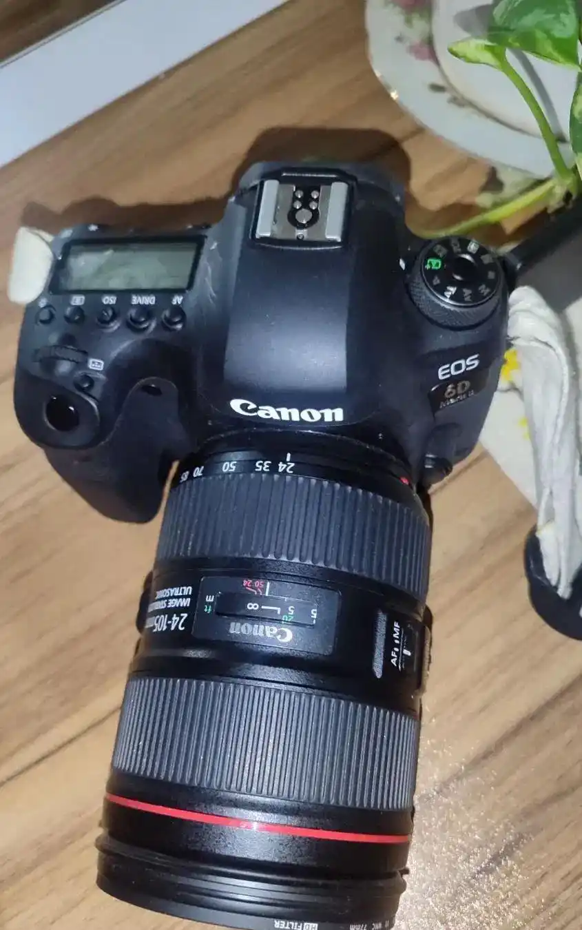 دوربین canon 6d مارک 2 با لنز ۲۴.۱۰۵ دست دو