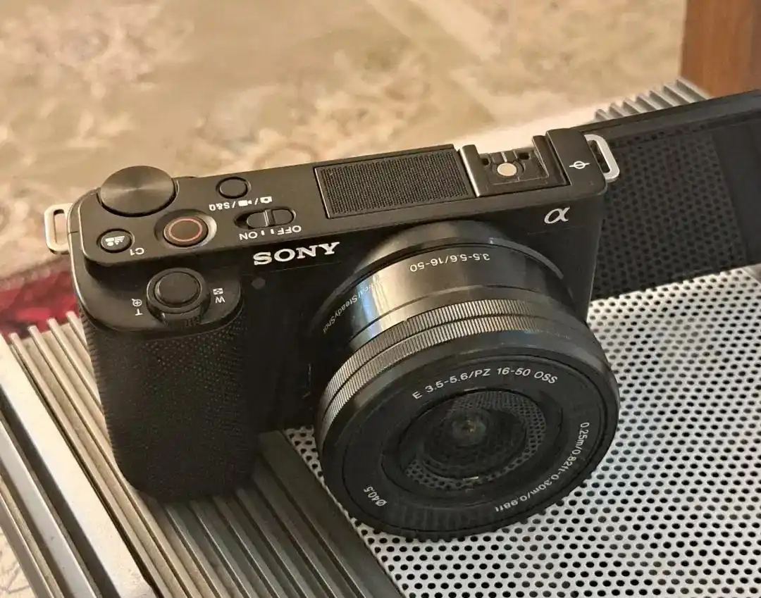 دوربین Sony zve-10 4k دست دو