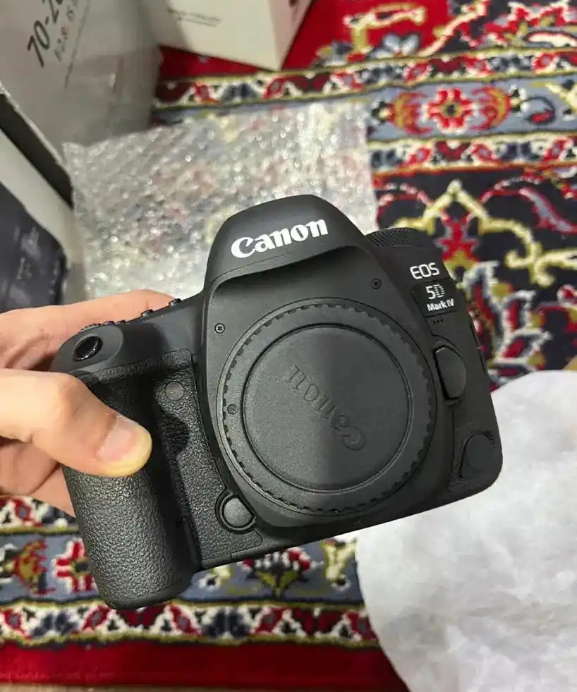 Canon 5d iv دست دو