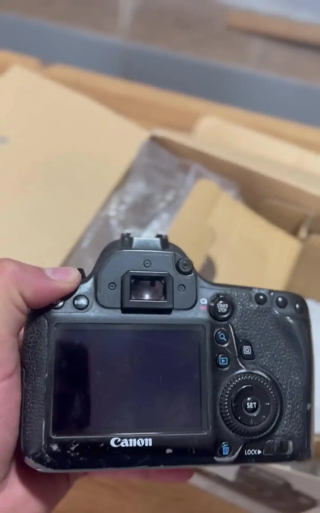 canon 6d mark I       دی6مارک1 دست دو
