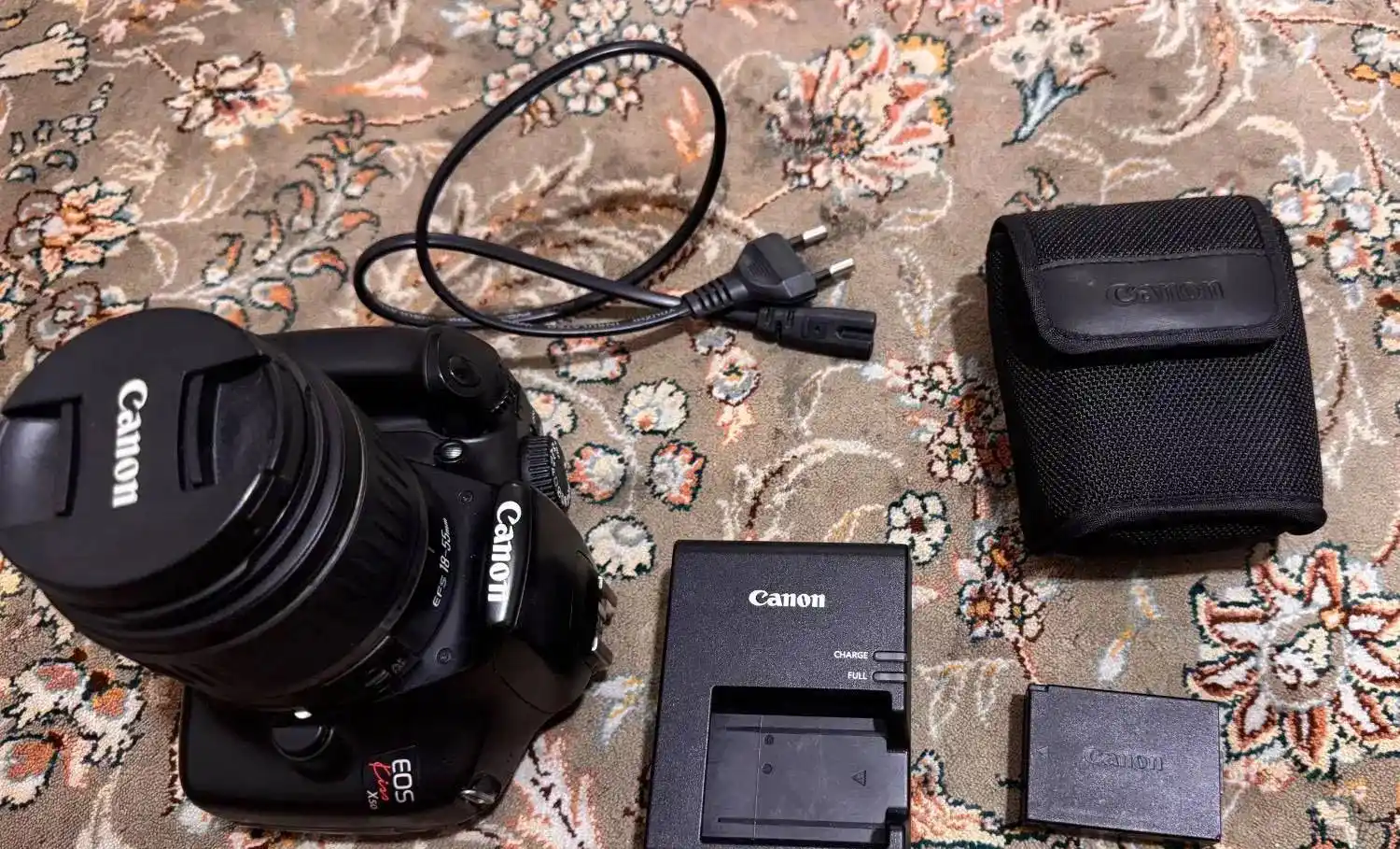 دوربین Canon   1100D   کنون. ۱۱۰۰ دی  با لنز  1815 دست دو