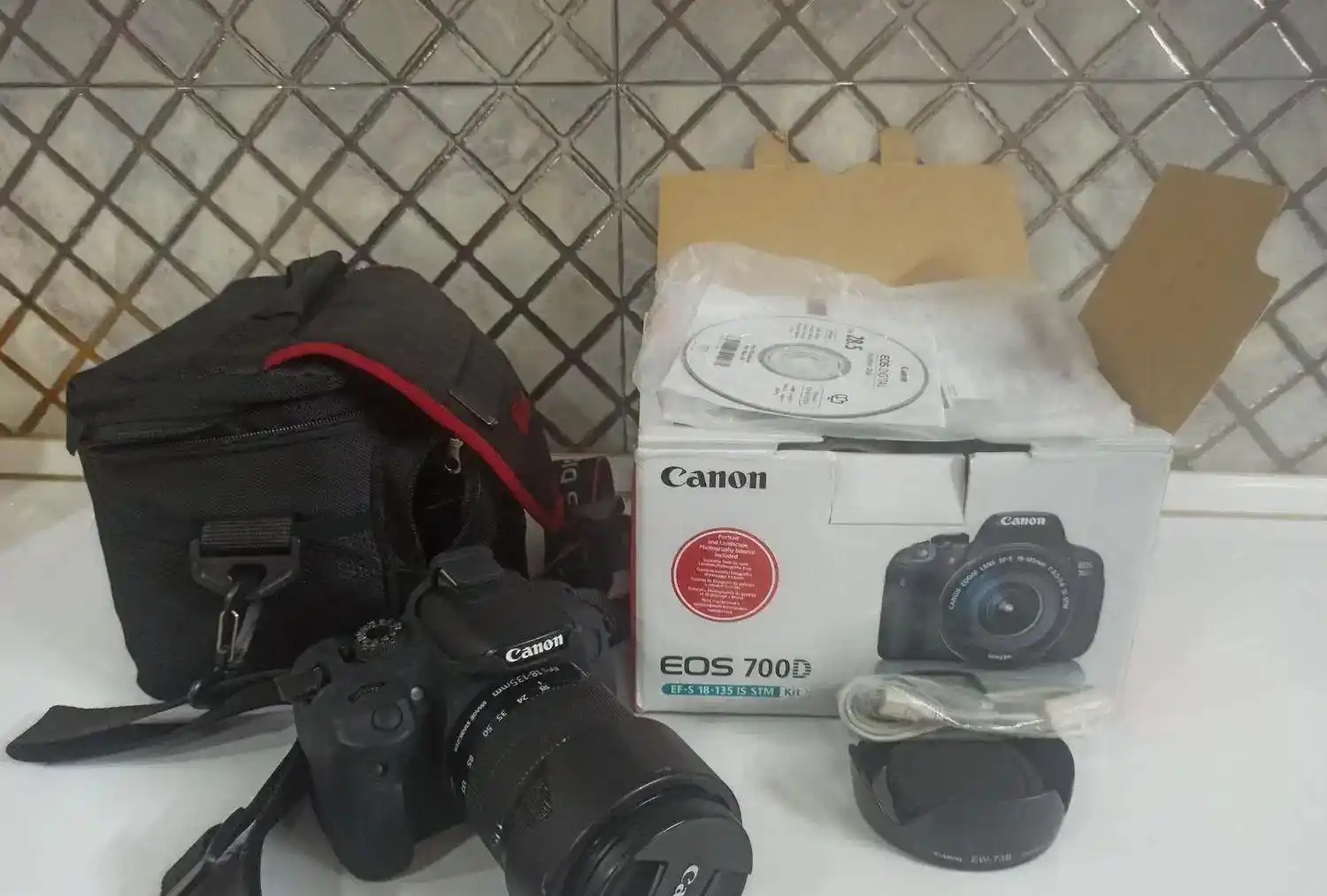 دوربین عکاسی کنون d700 دست دو