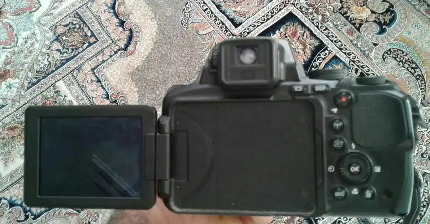 nikon p900 دست دو