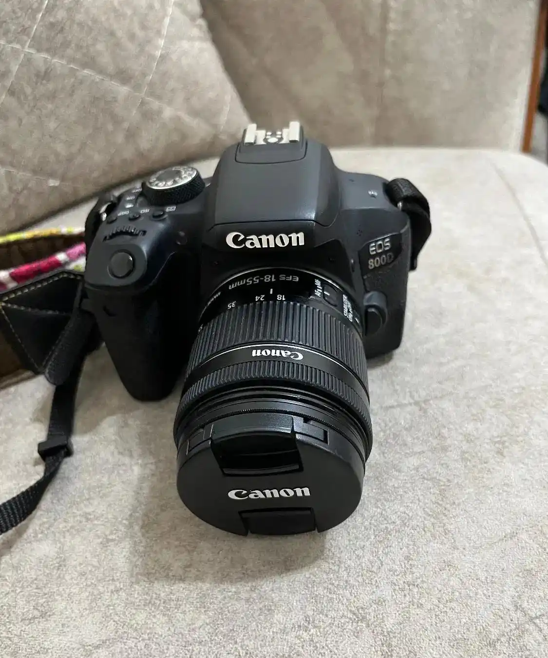 دوربین کنون D800 کاملا نو و باکیفیت دست دو