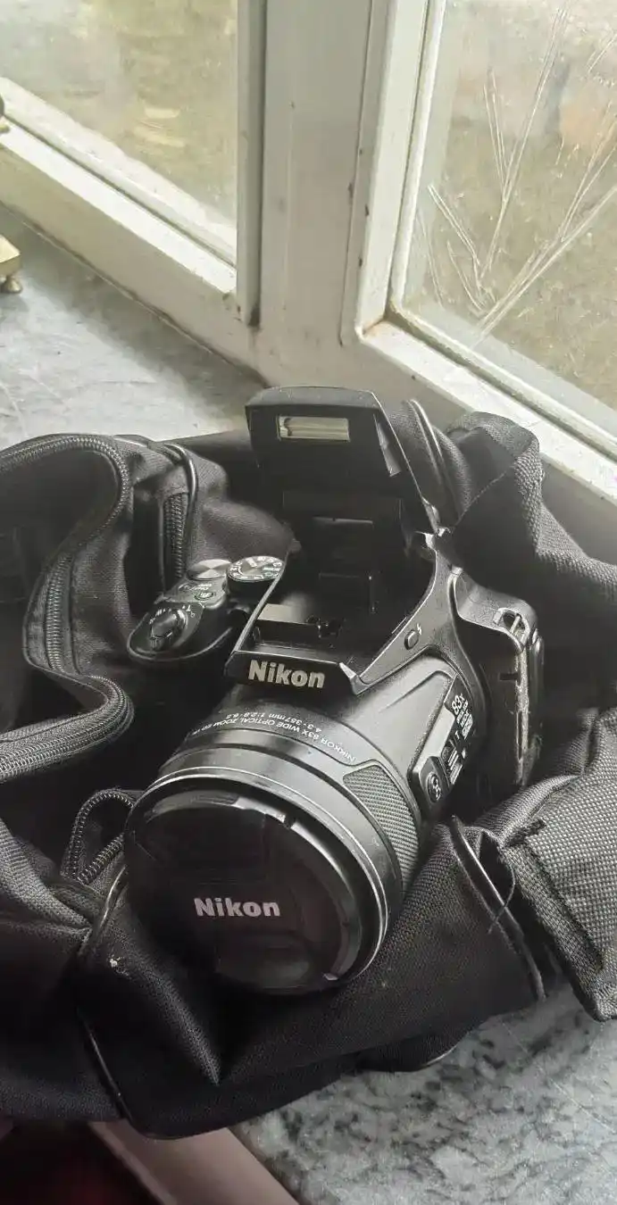 دوربین nikon p900 دست دو