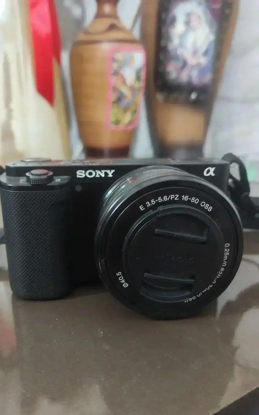 دوربین sony zve10 دست دو