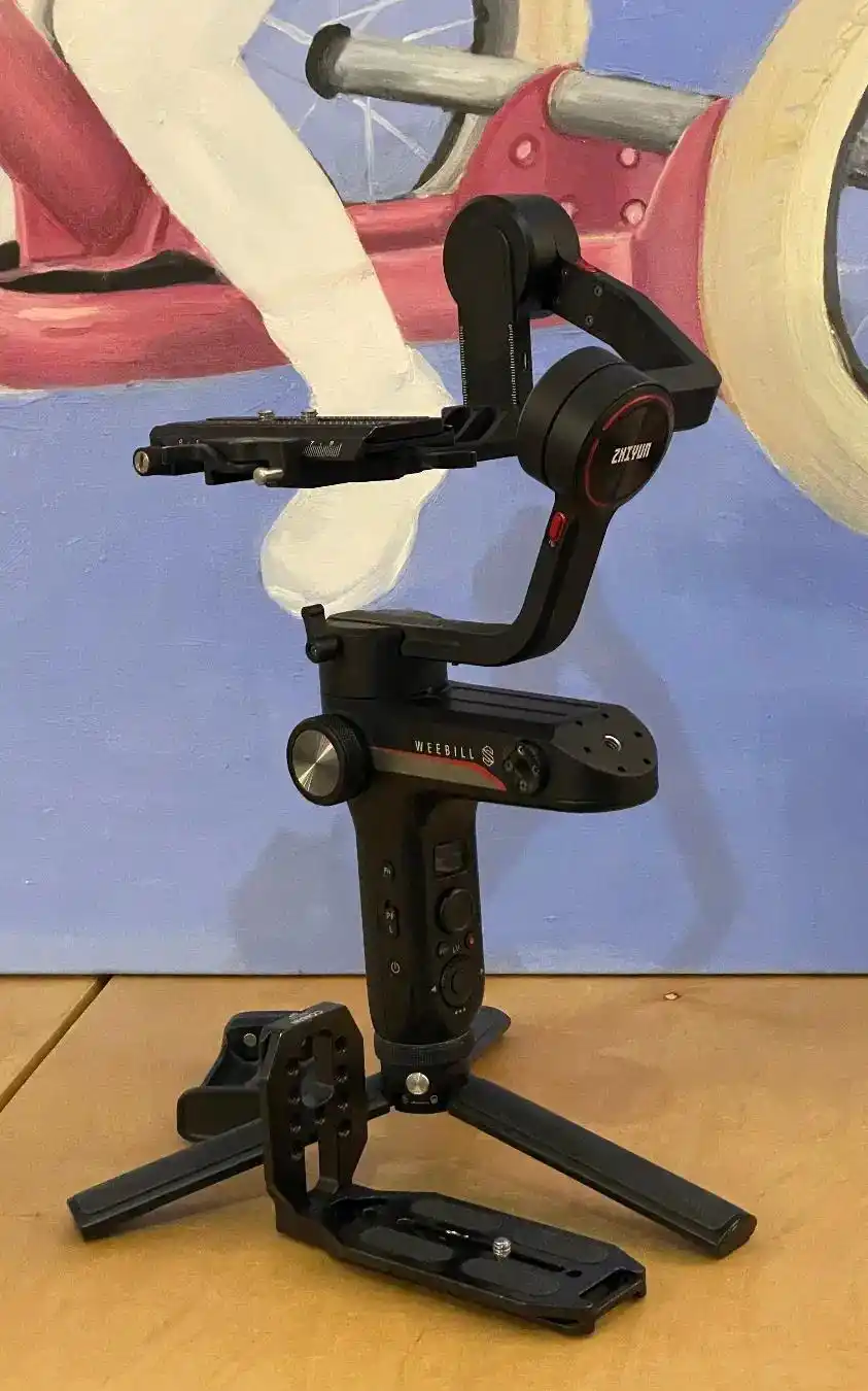 گیمبال ژیون zhiyun weebill s با ال براکت عمودی دست دو