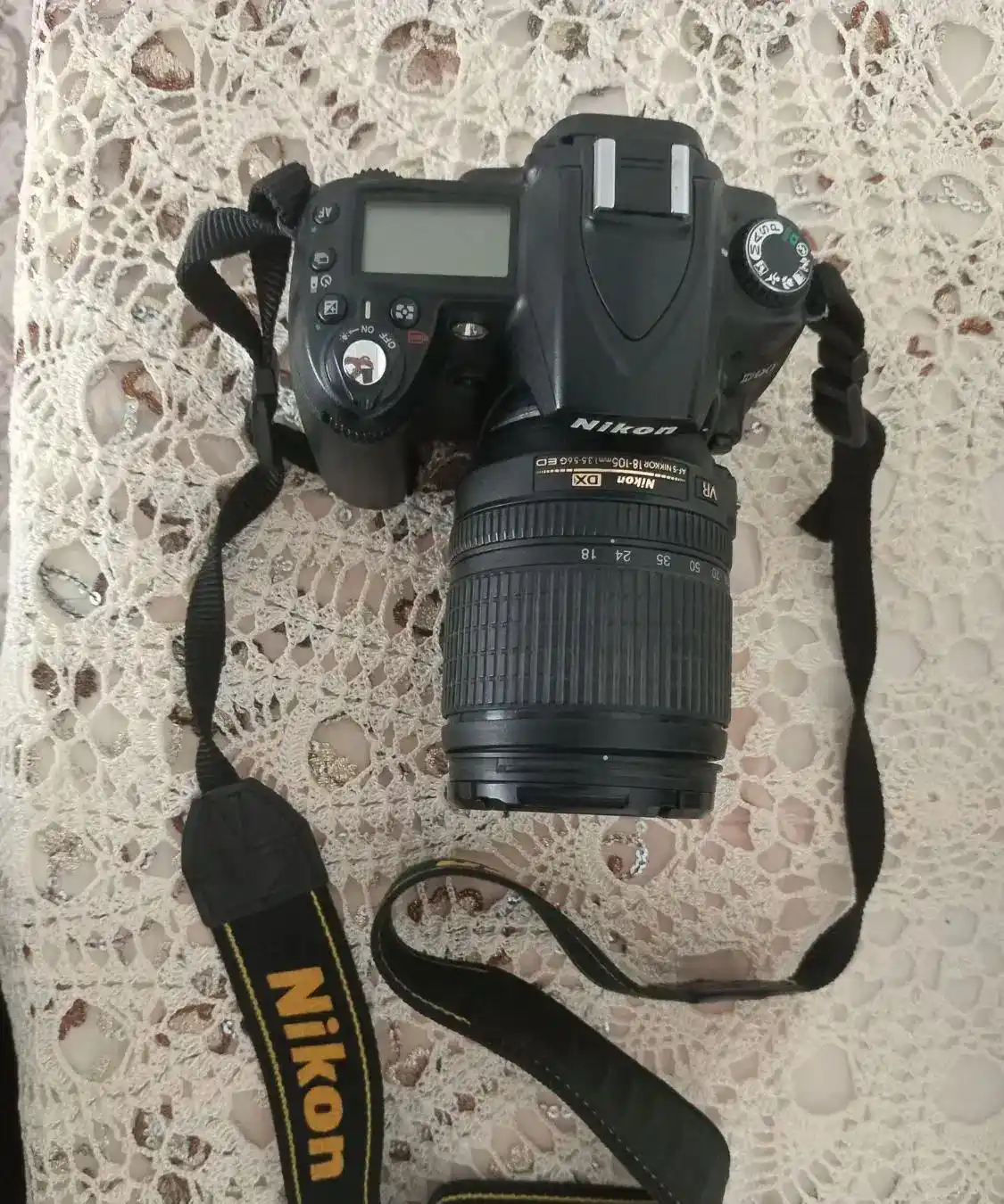 دوربین d90نیکون دست دو