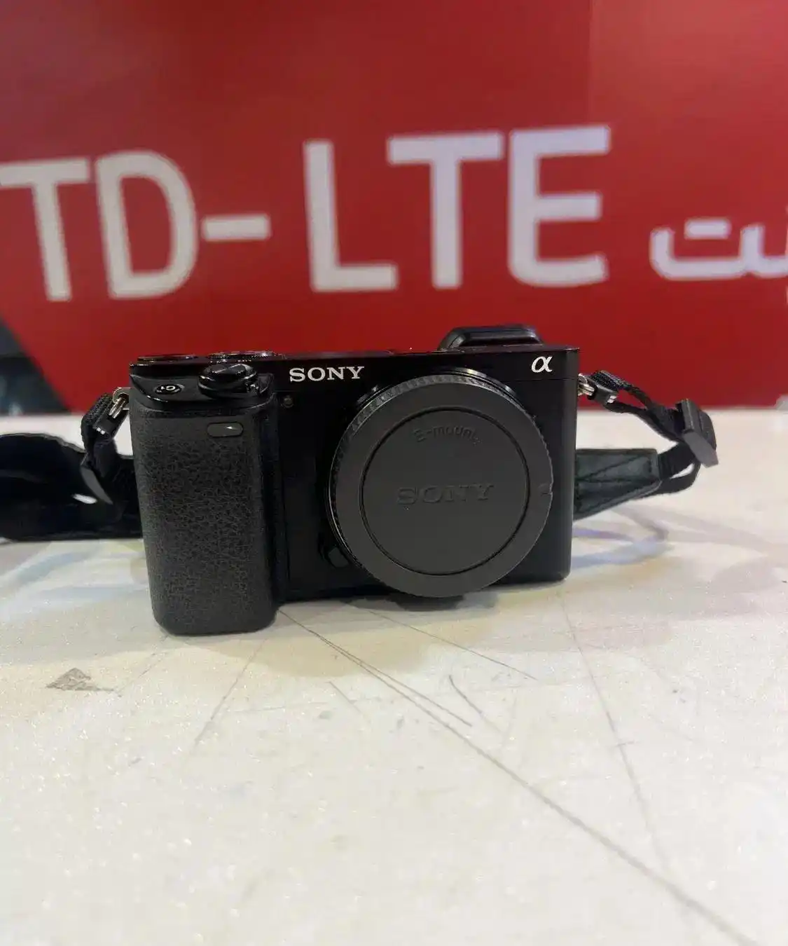 دوربین sony a6400 دست دو