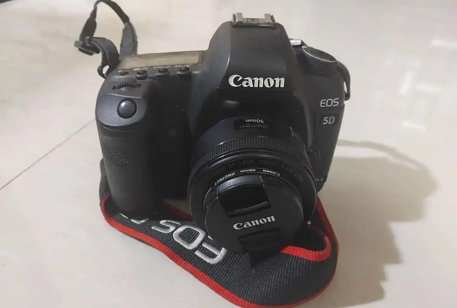 دوربین canon5d mark II دست دو