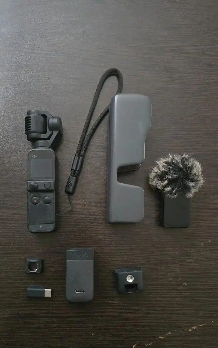 dji pocket 2 دست دو