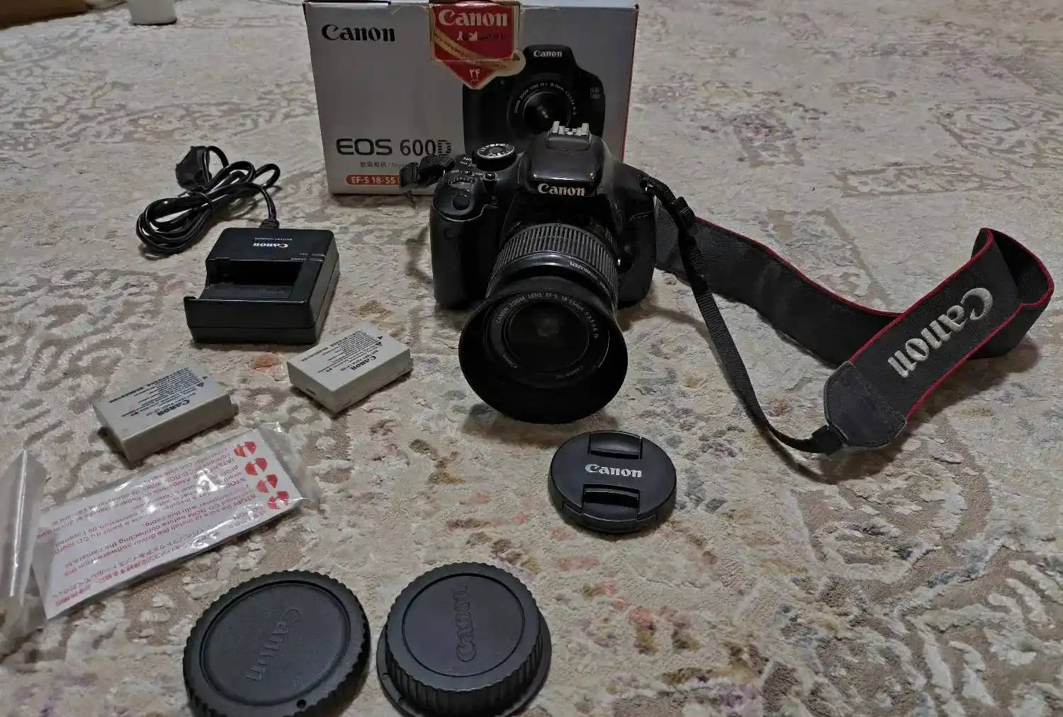 دوربین dslr کنون 600d دست دو