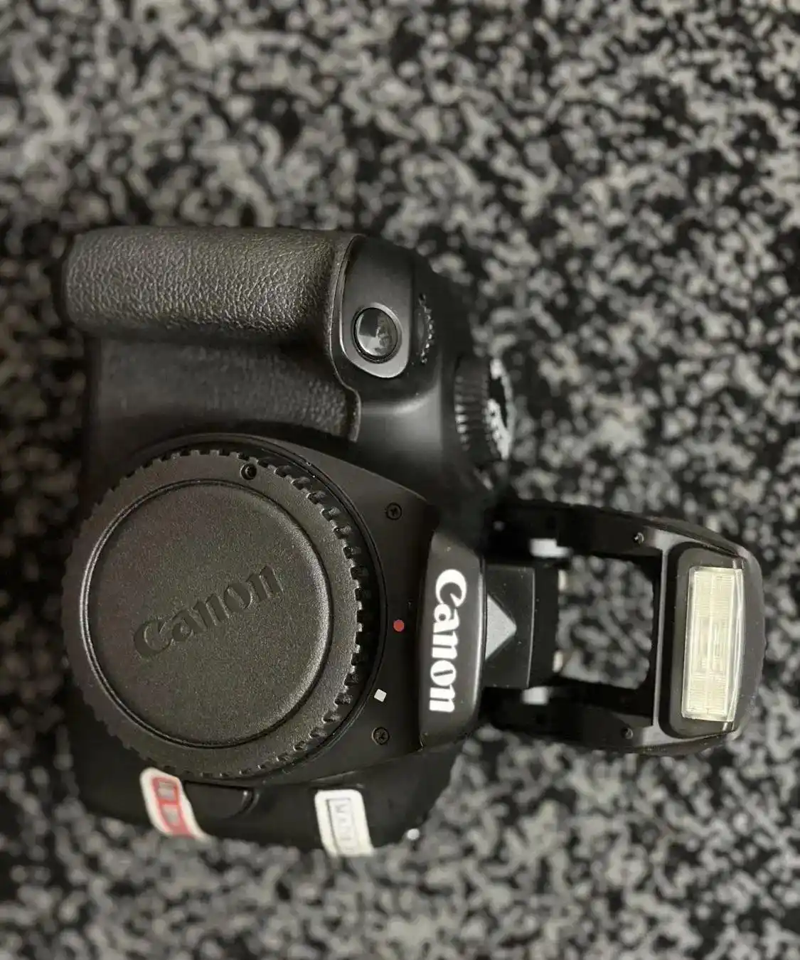 دوربین عکاسی canon کنن 4000D دست دو