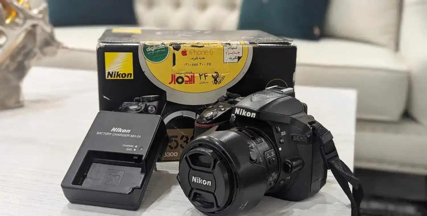 دوربین نیکون D5300 کیت 55-18 دست دو