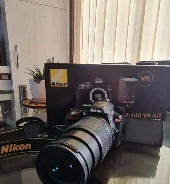 نیکون d5300 درحد نو دست دو
