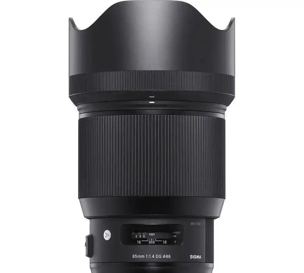 لنز سیگما 85mm f1.4 art و کنون 50mm f1.4 دست دو