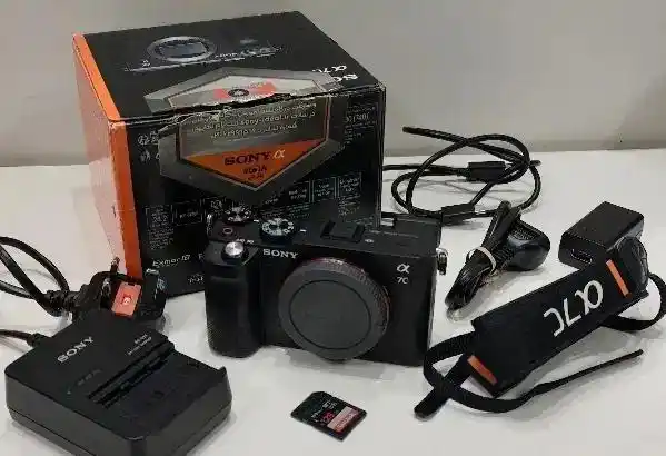 a7c sony دست دو