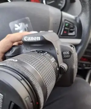 دوربین حرفه ای کانن | Canon 700D Body دست دوم