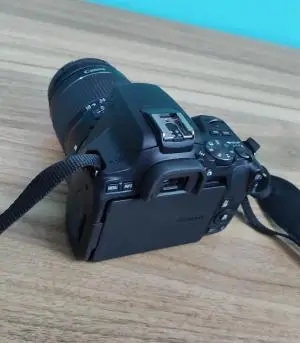 دوربین عکاسی 250D canon دست دوم