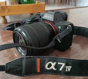 دوربین سونی آلفاسون فور    *SONY A7 iv 4* دست دوم
