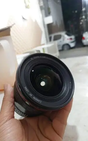 لنز حرفه ای 16-35 میلیمتر f2.8 دست دوم