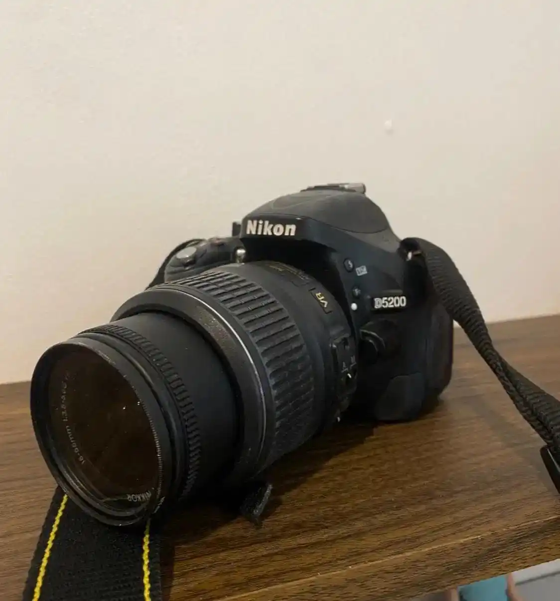 دوربین نیکون d5200 دست دو