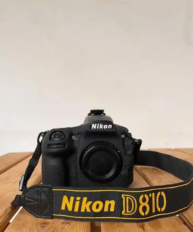 دوربین نیکون D810 به همراه لنز دست دو