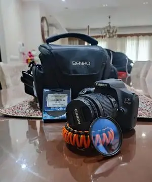 دوربین canon 1300d 18-55 mm دست دوم