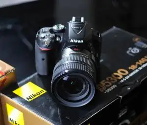 فروش دوربین Nikon D5300 تمیز و سالم دست دوم