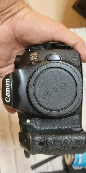 دوربین 70d کنون دست دوم