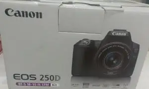 دوربین عکاسی کانن 250d دست دوم دست دوم