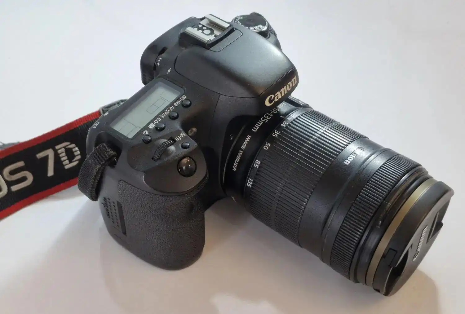 دوربین عکاسی Canon 7D به همراه لنز 18-135 دست دو