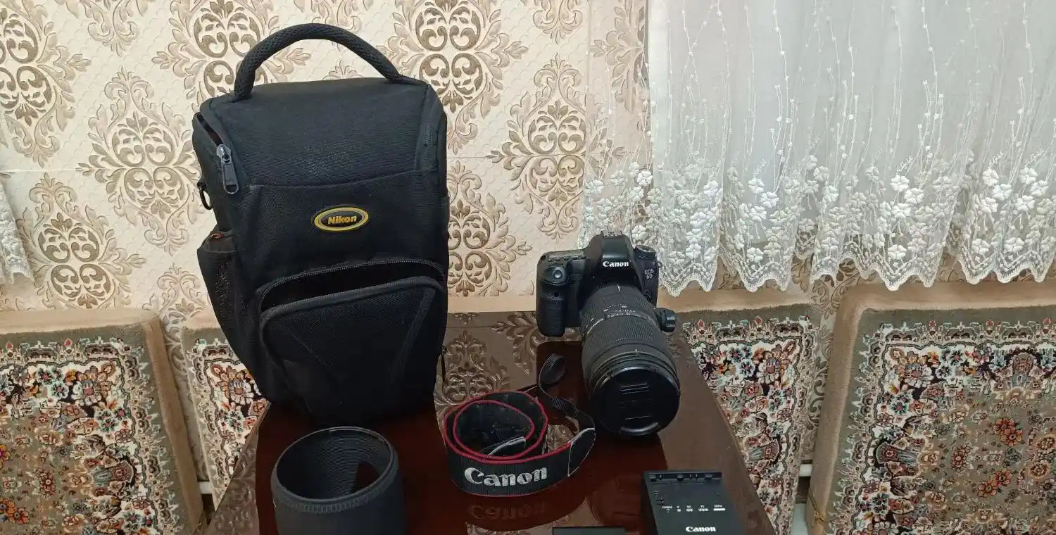 دوربین کنون 6d همراه با لنز سیگما 70×200 دست دو