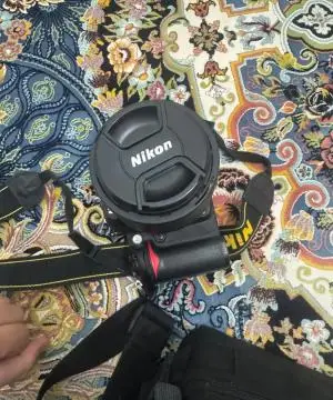 دوربین عکاسی نیکون D7000 دست دوم