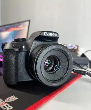 دوربین Canon 1300D دست دوم