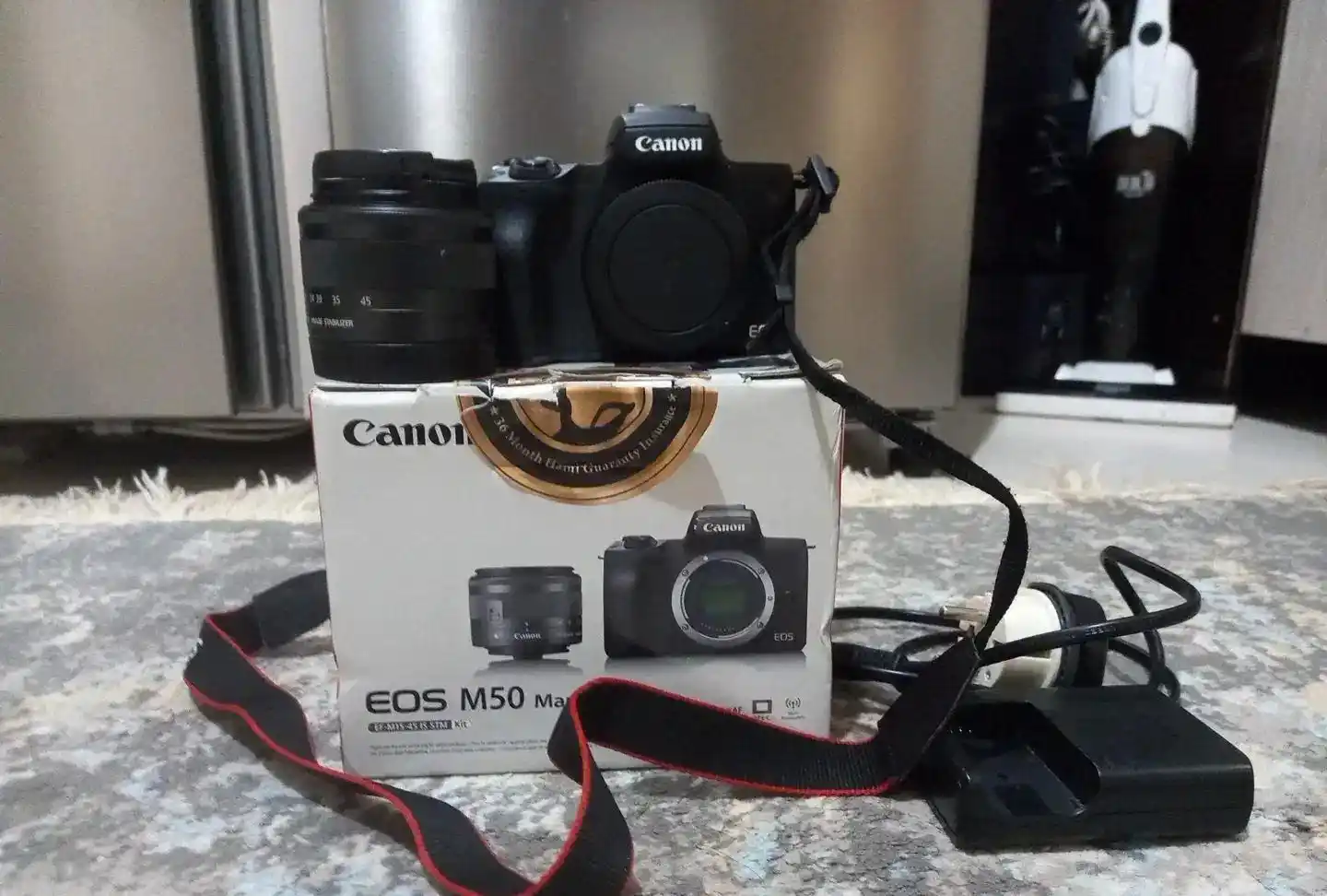 دوربین عکاسیCanon EOS M50MARKII با لنز 15 -45 دست دو