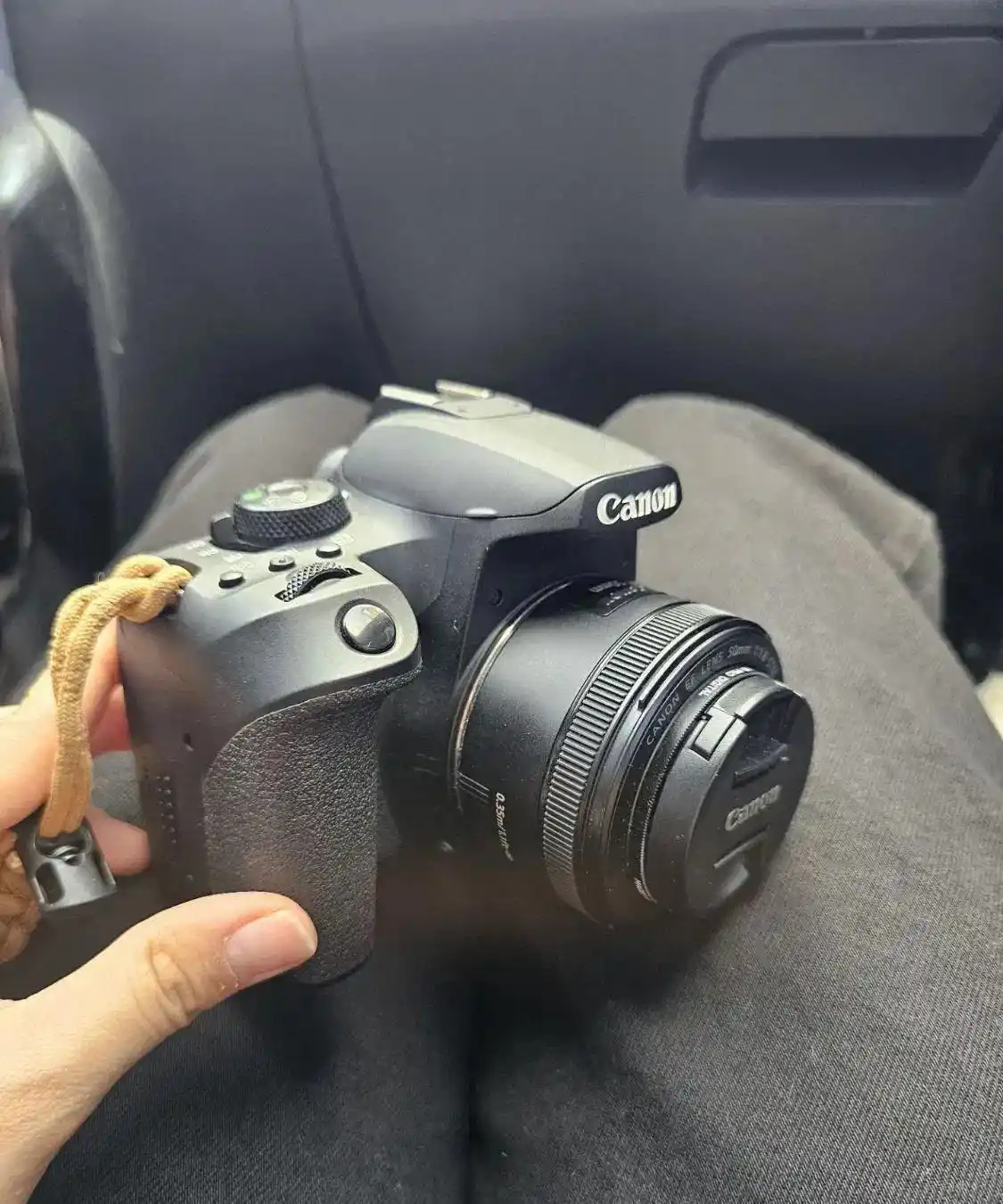 فروش دوربین کنون 850d تمیز دست دو